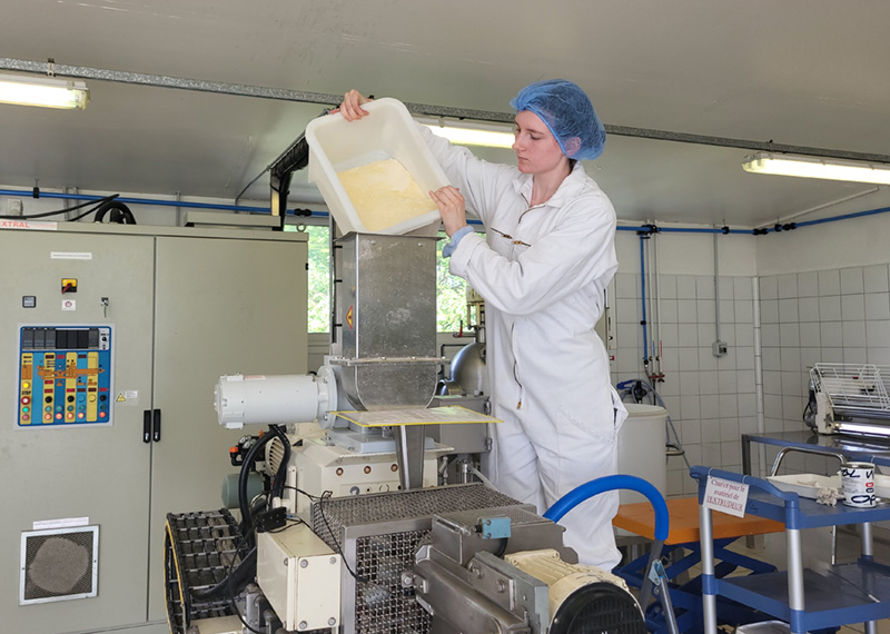 EPLEFPA-le-valentin-valence-atelier-transformation-agroalimentaire-production-locale
