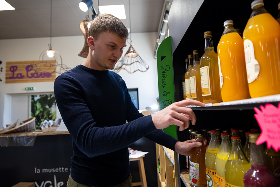 EPLEFPA-le-valentin-valence-atelier-transformation-exploitation-musette-valentine-ventre-produits-locaux