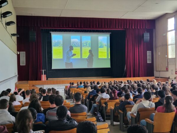 lycee-valentin-commerce-equitable-etudiants