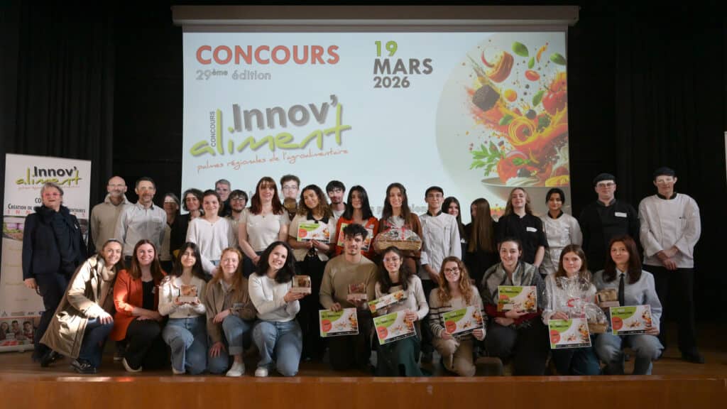 https://levalentin.education/wp-content/uploads/2026/03/agroalimentaire-innovation-formation-etudiants-france-scaled.jpg